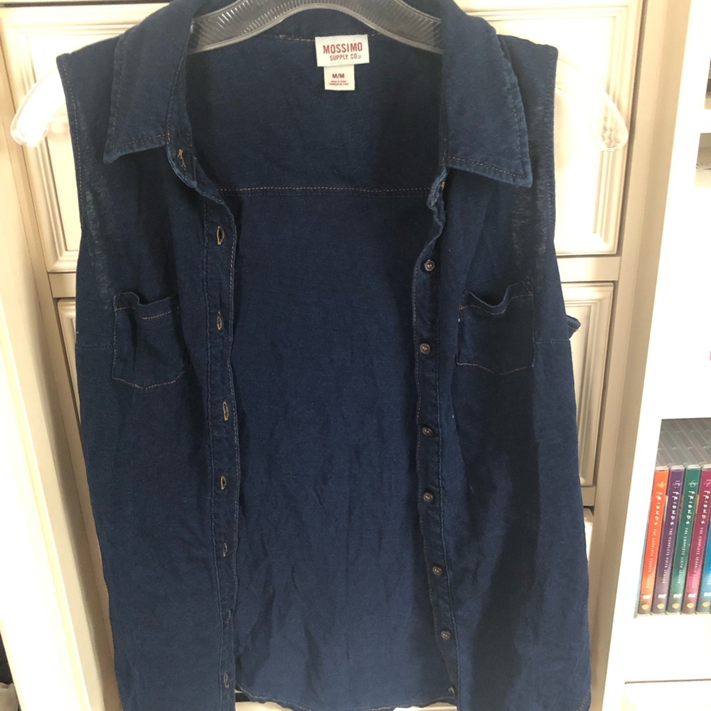 Button up blouse - Picture 1 of 2